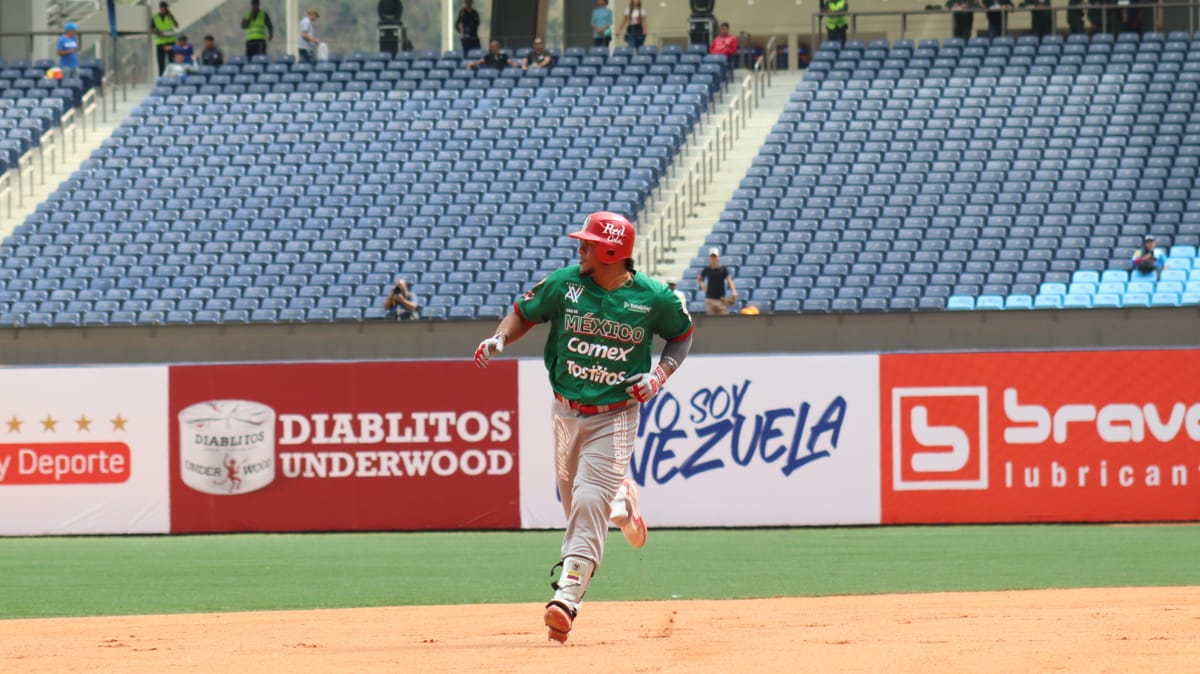 MÉXICO INAUGURA ESTADIO DE LA RINCONADA CON VICTORIA SOBRE DOMINICANA