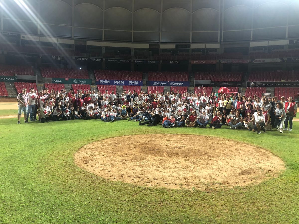 RECIBE ESTADIO TEODORO MARISCAL PERSONAL DE LA CRUZ ROJA DE TODO MÉXICO