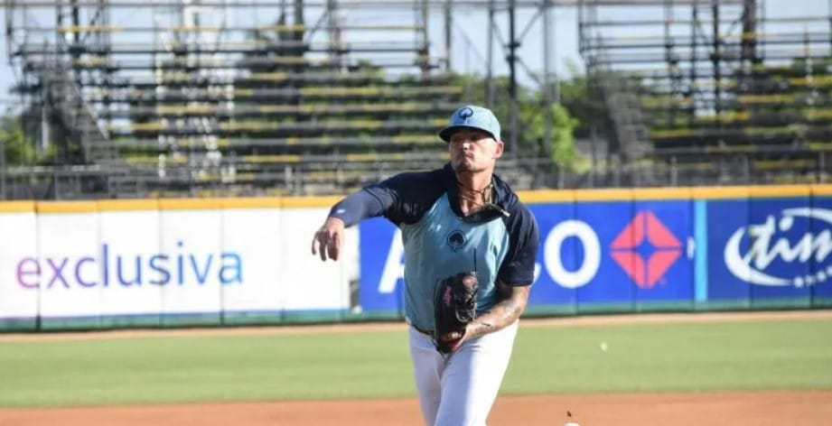 CRECE EL NÚMERO DE ALGODONEROS EN CAMPO DE ENTRENAMIENTOS