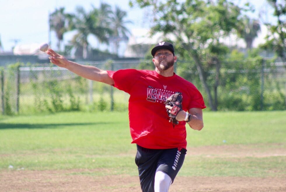 PARA LÁZARO BLANCO ES UNA GRAN RESPONSABILIDAD ABRIR EN JUEGO INAUGURAL PARA VENADOS DE MAZATLÁN