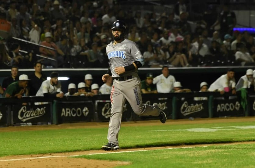 ORLANDO PIÑA PEGA GRAND SLAM Y ALGODONEROS VENCE CON AUTORIDAD A CAÑEROS