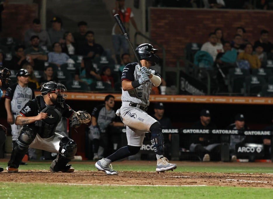 SULTANES EVITÓ LA BARRIDA EN EL FERNANDO VALENZUELA