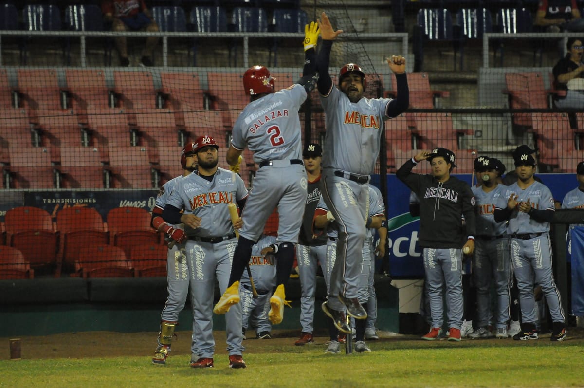 LOS ÁGUILAS EMPAREJAN LA SERIE ANTE MAYOS A BASE DE PODER