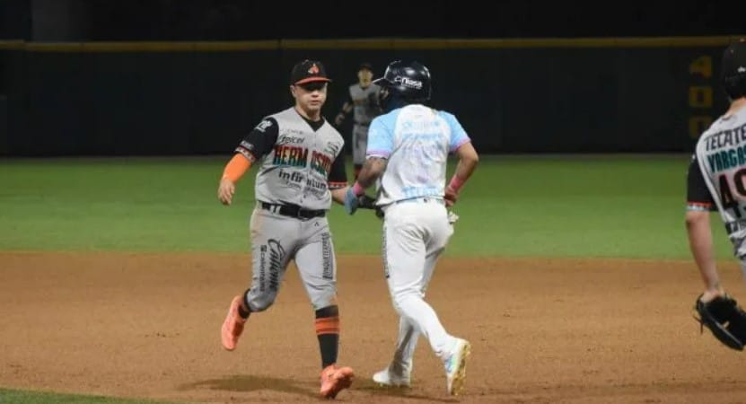 ALGODONEROS DIVIDE HONORES CON NARANJEROS Y ROMPE MALA RACHA