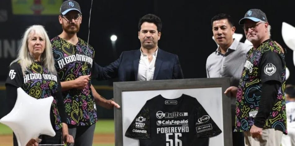 YAQUIS GANA EN NOCHE DE EMOTIVO HOMENAJE A MATT POBEREYKO