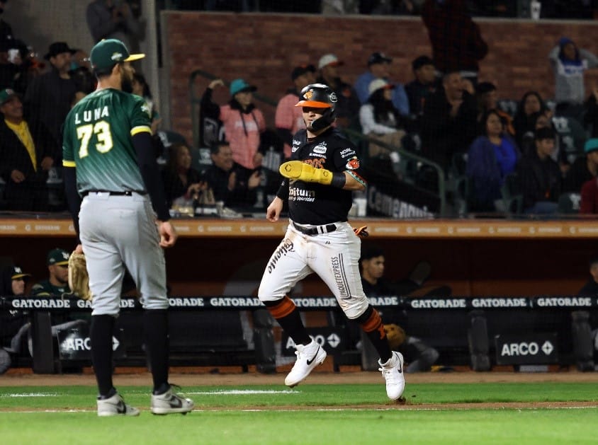 NARANJEROS SE IMPONE A CAÑEROS EN EMOCIONANTE JUEGO NAVIDEÑO