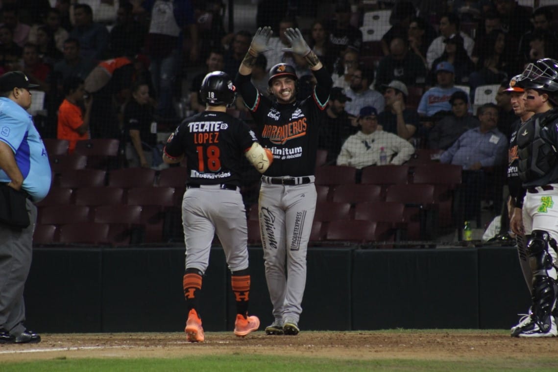 NARANJEROS SE LLEVA EL CLÁSICO DE LA LAMP