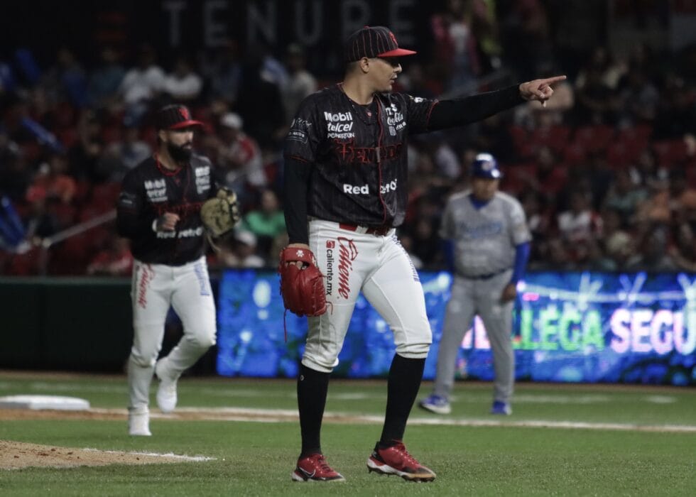 VENADOS DE MAZATLÁN PONE EN MARCHA EL AÑO 2024 CON TRIUNFO SOBRE CHARROS EN EL INICIO DE LA POSTEMPORADA