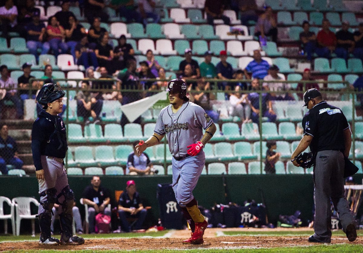 Poderoso regreso guinda en primer duelo de la Copa Gobernador