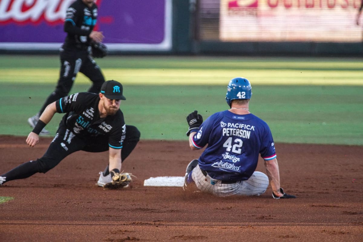 Yaquis ganó doble cartelera a Sultanes