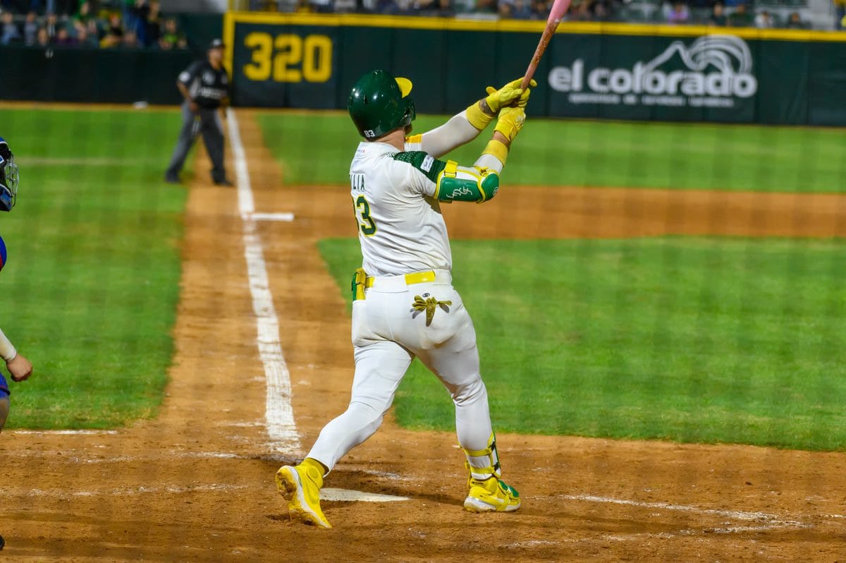 Cañeros remonta un 6-1 y deja tendidos a los Charros