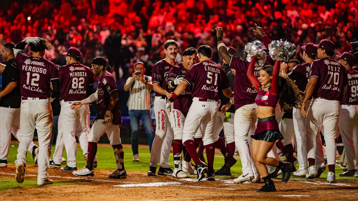 Tomateros deja tendidos en el terreno a Venados con HR de Efrén Navarro