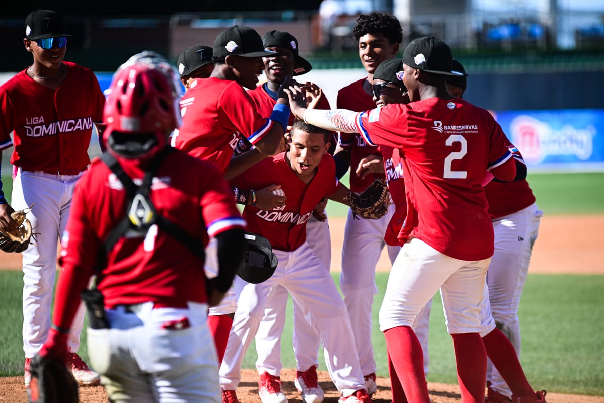 República Dominicana blanquea a Curazao en su debut en la Serie del Caribe Kids Venezuela 2025