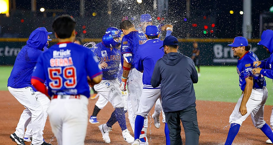 Charros deja en el terreno a Naranjeros y suma otra serie