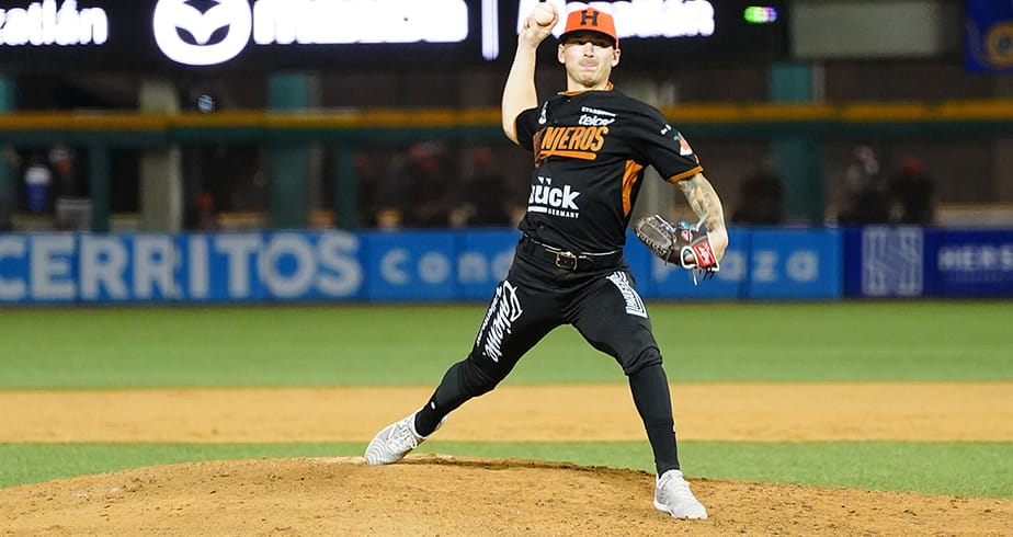 Naranjeros con poderosa ofensiva amarra la serie en el puerto