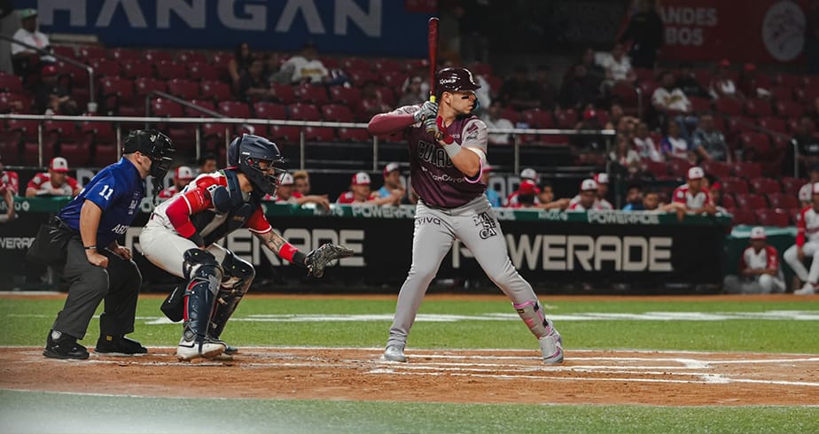 Tomateros se adelanta en el Clásico Sinaloense