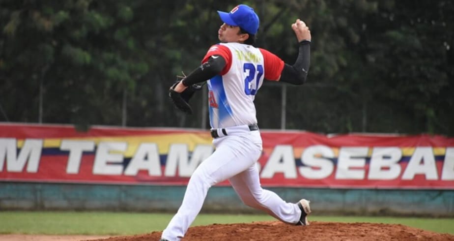 Venados firma a joven lanzador de 15 años con recta de 92 millas