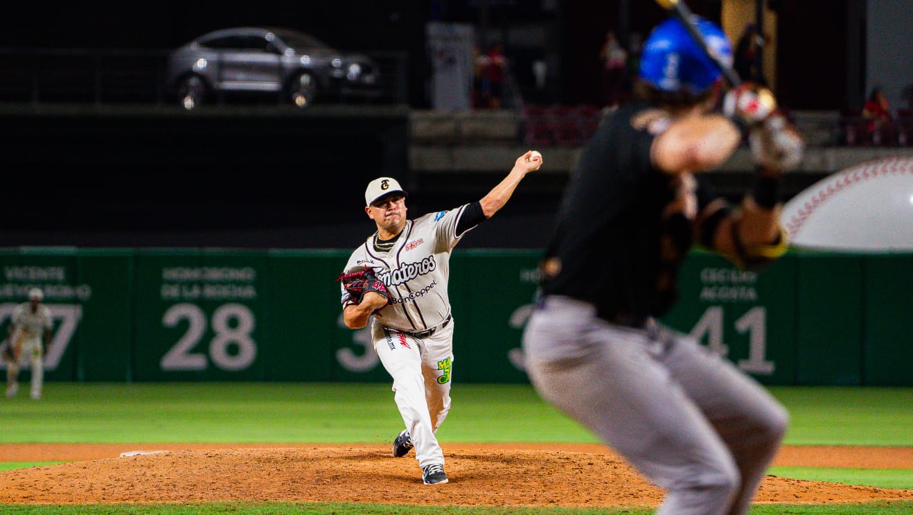 Tomateros blanquea a Charros para llegar a seis triunfos consecutivos