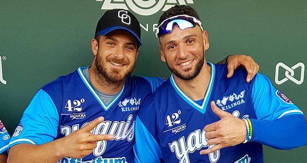 ARRIBA LA LEGIÓN BRASILEÑA A LA "TRIBU" YAQUI