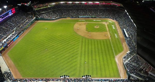 TOMATEROS ANUNCIA HORARIOS DE SERIE FRENTE SULTANES
