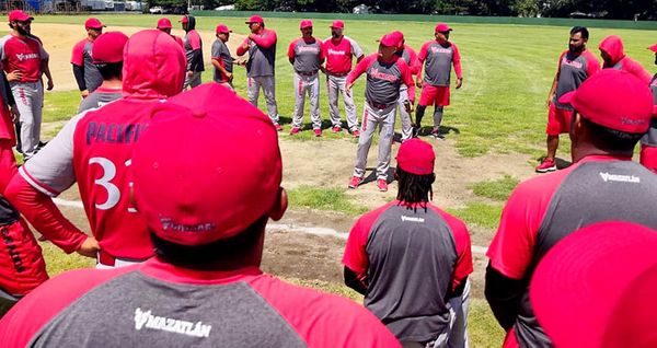 VENADOS CUMPLE EN NAYARIT