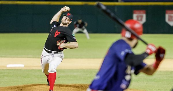 CON DOMINANTE PITCHEO DE MITCH LIVELY, VENADOS ASEGURA SERIE ANTE ÁGUILAS