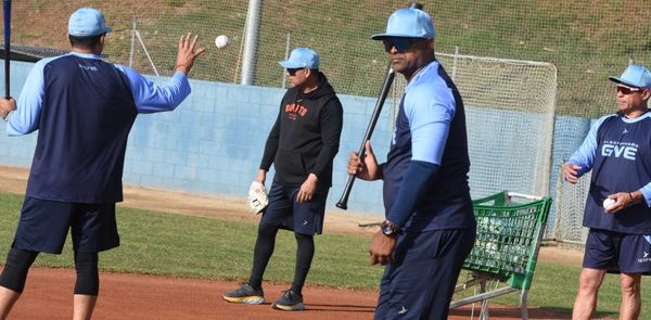 Defensa y fundamentos no entran en slump: Jolbert Cabrera manager de Algodoneros