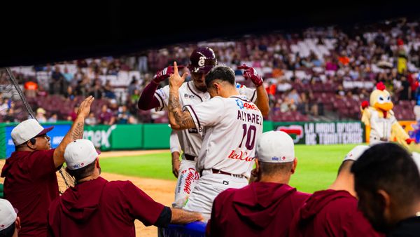 Tomateros barre a Charros y extiende su racha a siete victorias consecutivas