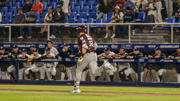 Los guindas se llevan emocionante duelo de volteretas en Monterrey