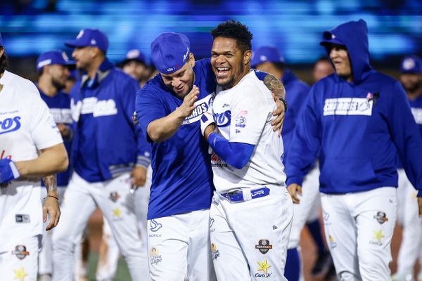 Deja Charros a Yaquis en el terreno en noche dedicada al "Toro" Valenzuela