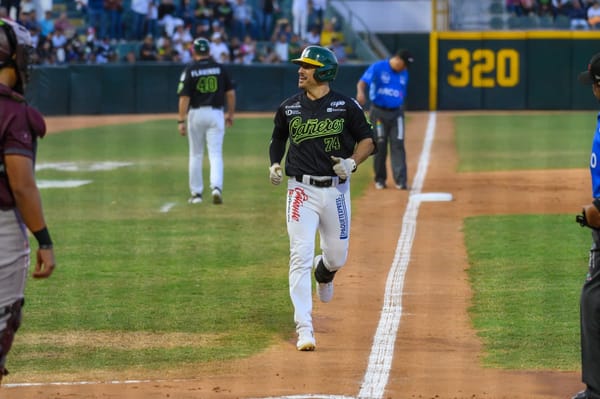 Cañeros gana en gran noche ofensiva de Isaac Rodríguez