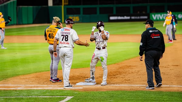 Tomateros inicia la serie navideña con victoria