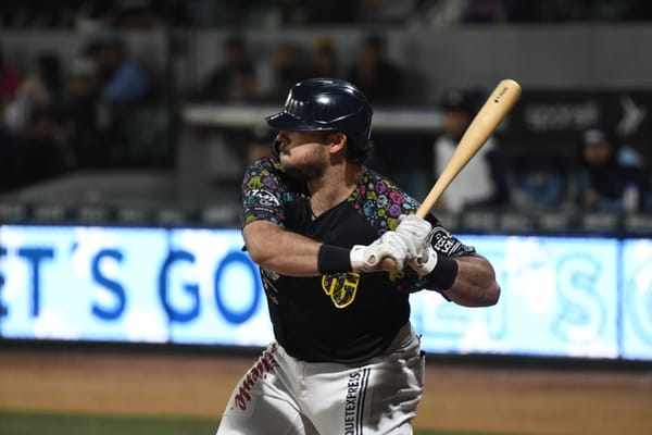 Algodoneros gana en 12 entradas con home run de Roberto Ramos