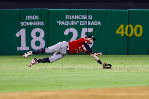 En un juego de alarido Charros vence en extrainnings a Culiacán y empareja la Serie de México