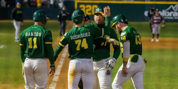 Explota el "Tanque" Tomás y Cañeros iguala Semifinal