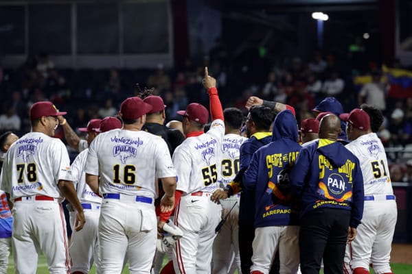 Con No Hitter de Jesús Vargas y primer Mercy Rule en SDC Venezuela clasificó a Semifinales