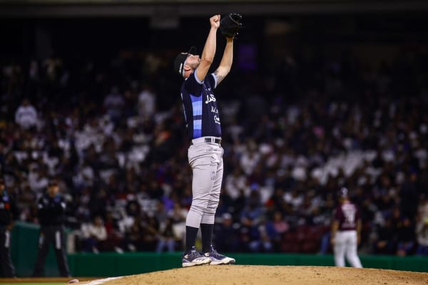 El MVP estará de regreso: Trevor Clifton volverá con Charros de Jalisco