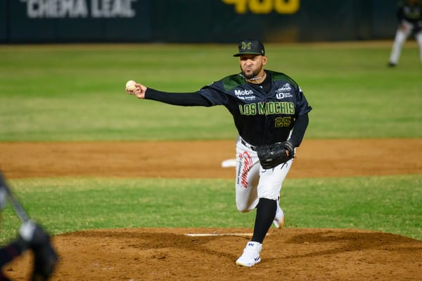 Yoanner Negrín volverá con Cañeros