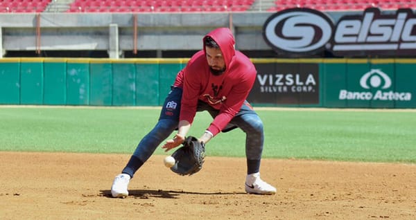 Christopher Escárrega regresa con fortaleza a Mazatlán