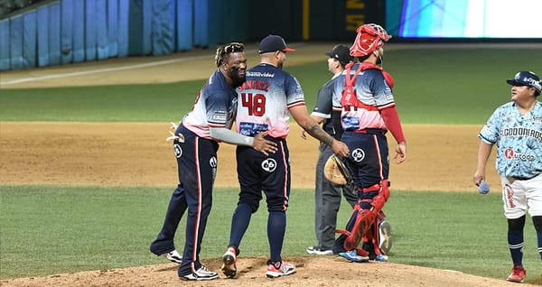 Águilas se queda a un out del sin hit, pero limpia la serie en Guasave