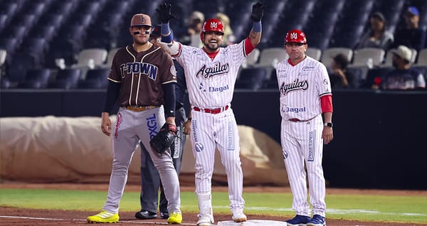 Norberto Obeso le da la victoria a los Águilas en extra innings