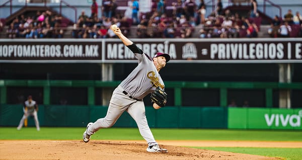 Tomateros blanquea a Venados en el Cuadrangular del Bienestar