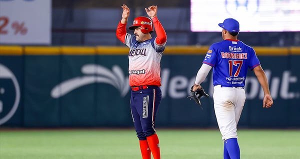 A base de batazos, Águilas gana en Zapopan