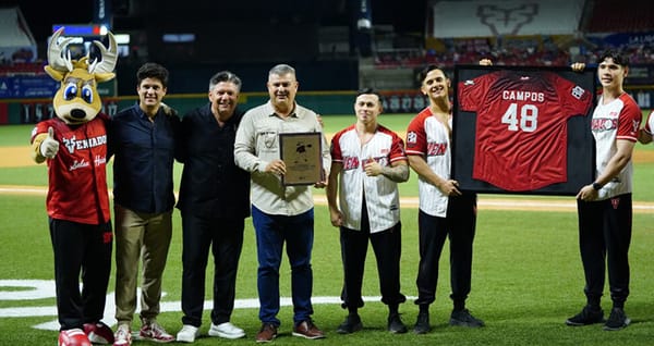 Venados de Mazatlán retira el número de Francisco Campos: Un Homenaje al Gigante del Montículo