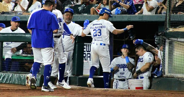 Yaquis comienza con victoria la serie ante Águilas