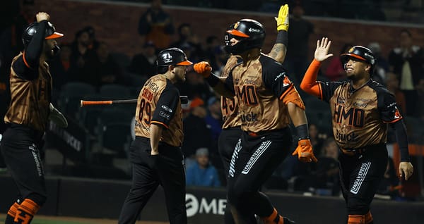 Bowens impulsó el triunfo Naranja para igualar la serie