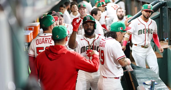 México noquea a Brasil y suma su segunda victoria en el Clásico Mundial