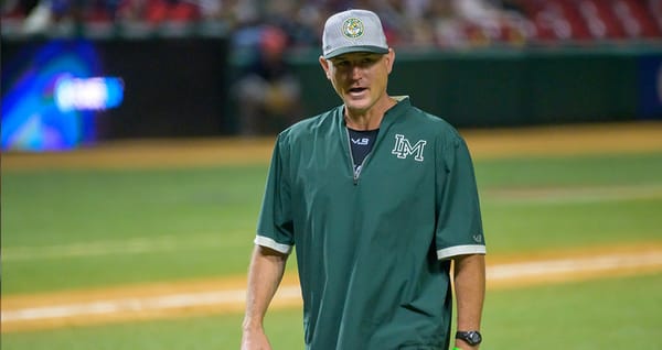 Cañeros ratifica a Chris Coste