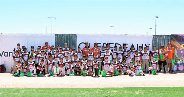 Finalizó este domingo el IX Summer Camp de Naranjeros en Tucson